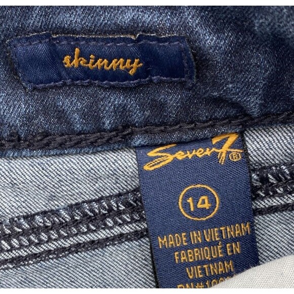 Seven7 Women's Skinny Cropped Jeans Size 14 Dark Wash Denim Stretch Capris - Picture 5 of 12
